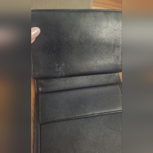 Prada Nylon and Saffiano Leather Black wallet with silver hardware authentic - Picture 9 of 11